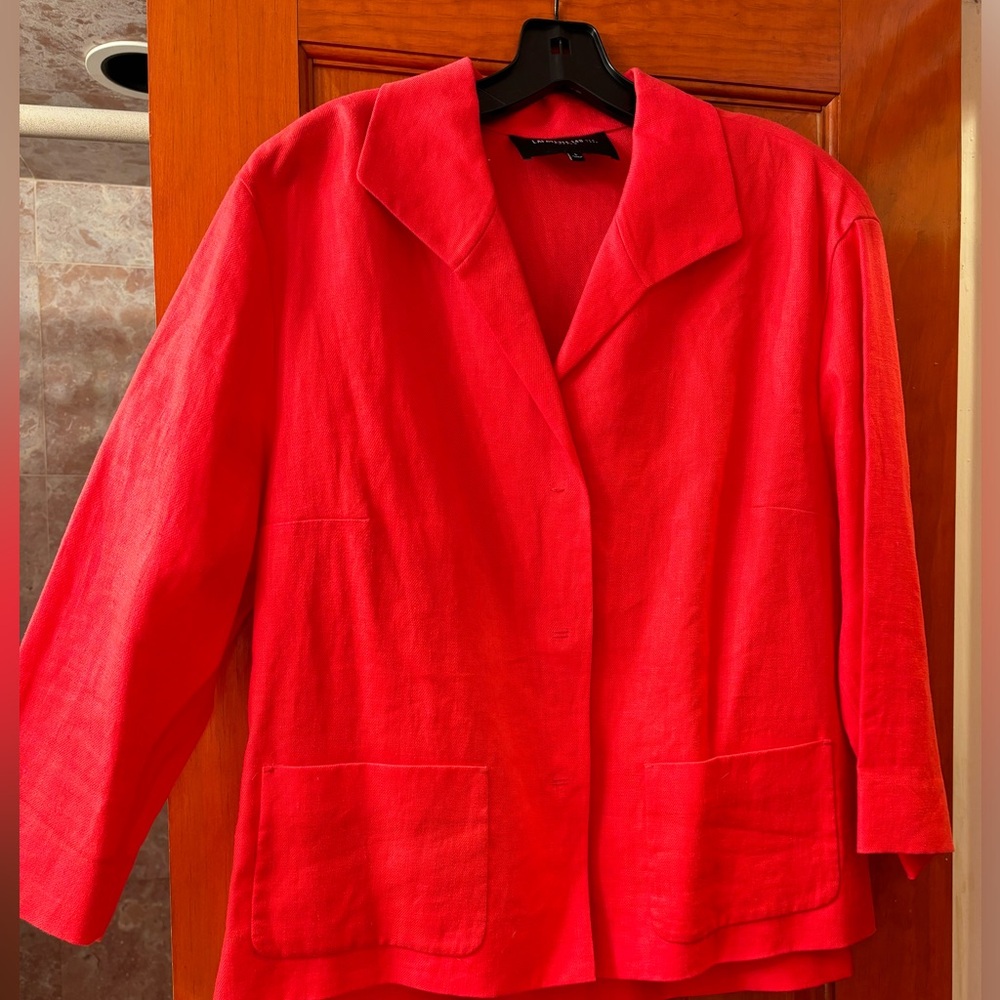 Special Lafayette 148 Linen Jacket - large petite. Never worn.